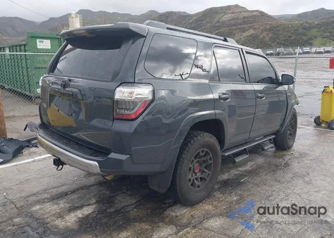 2024 Toyota 4Runner Trd Off Road Premium из США, поврежденный, VIN JTERU5JR0R6281776
